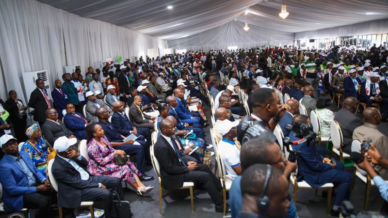 1er mai en RDC : Entre honneurs officiels et cri de ralliement pour le SMIG