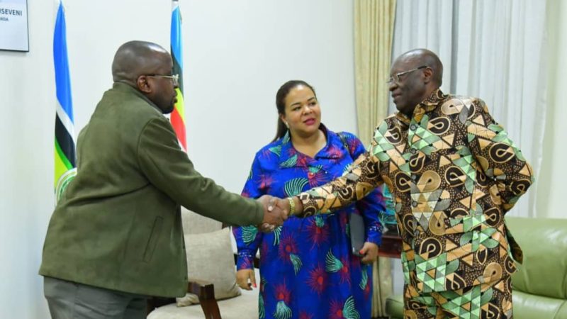 Coopération RDC-Ouganda : Jacquemain Shabani à Kampala pour sceller des accords stratégiques