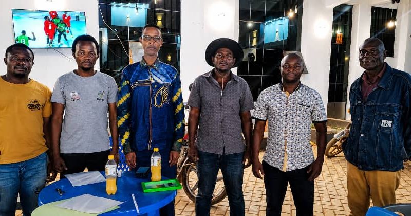 Ituri : Le Professeur Émile Dhekana attendu au pupitre à Mambasa pour tracer l’avenir de la jeunesse